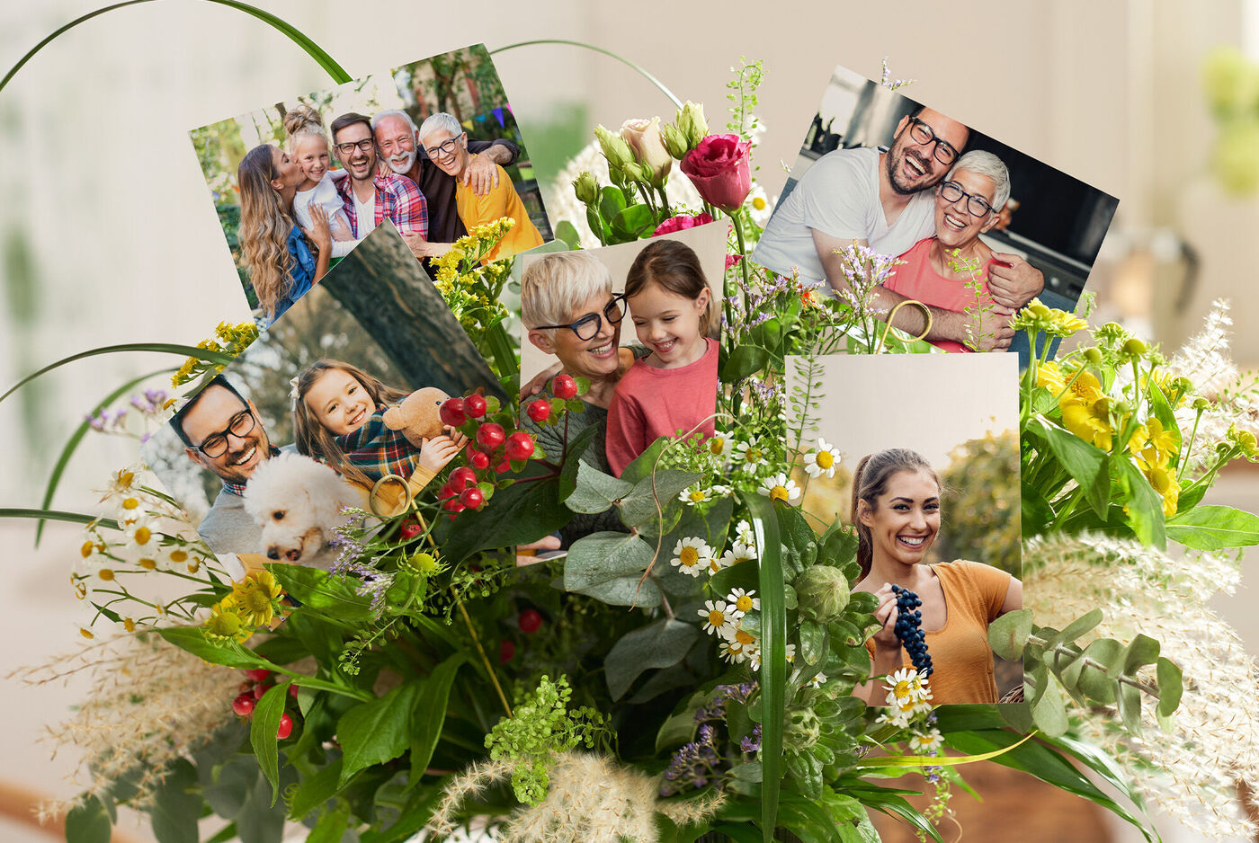 Ein schöner Blumenstrauß mit Fotos von glücklichen Momenten der Familie.