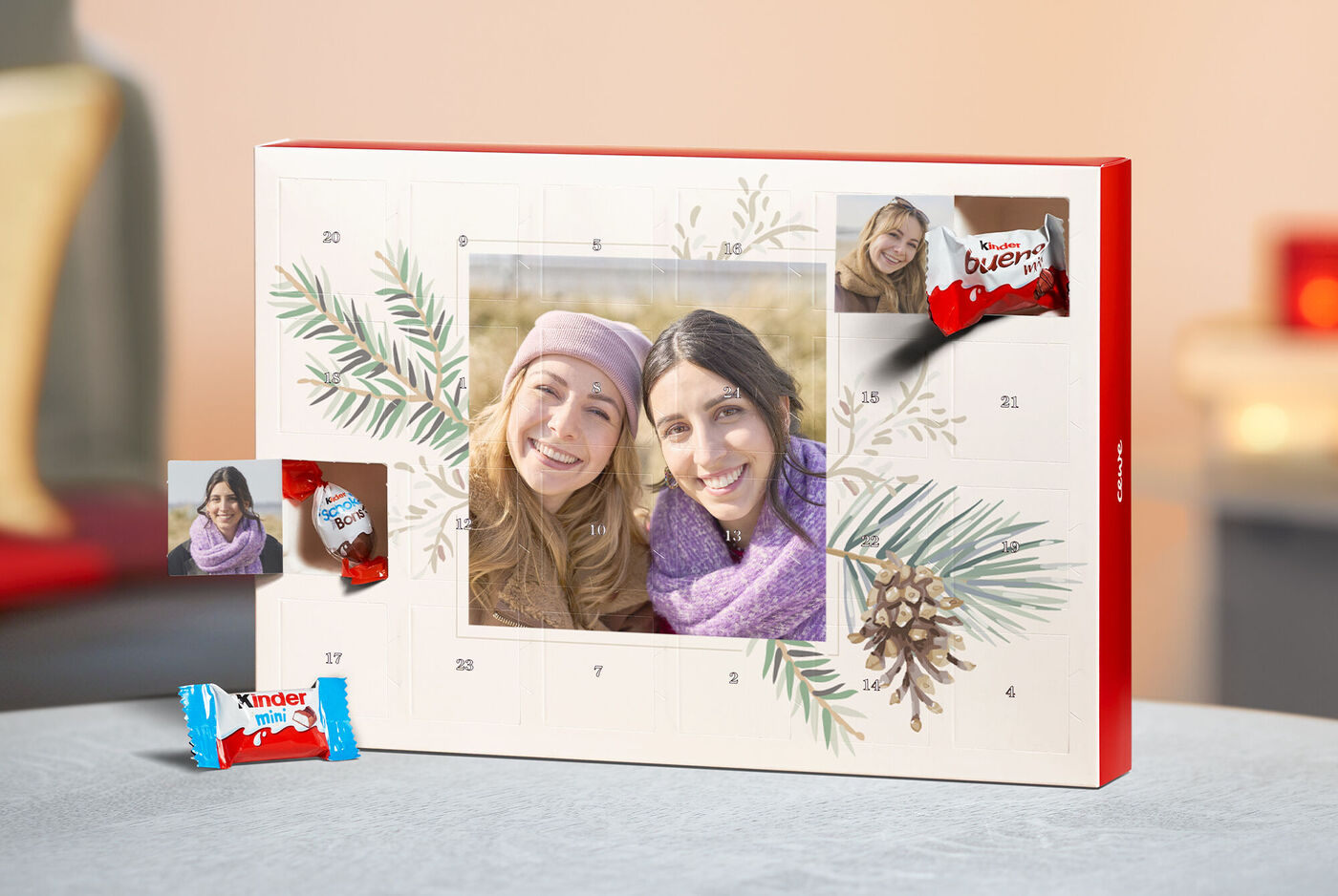Adventskalender mit persönlichen Fotos und süßen Überraschungen