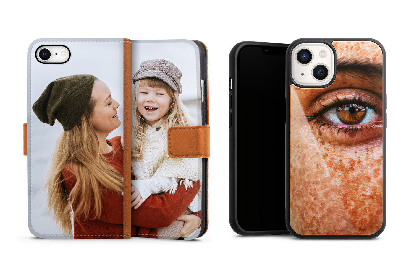 Zwei Handyhüllen mit persönlichen Fotos; links eine Hülle mit Mädchen in Mützen, rechts eine Hülle mit einem Auge.
